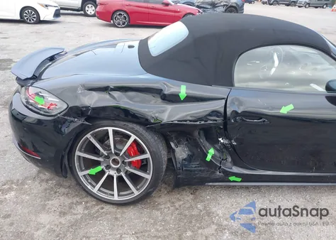 2017 Porsche 718 Boxster S z USA, uszkodzony, nr VIN WP0CB2A88HS240789